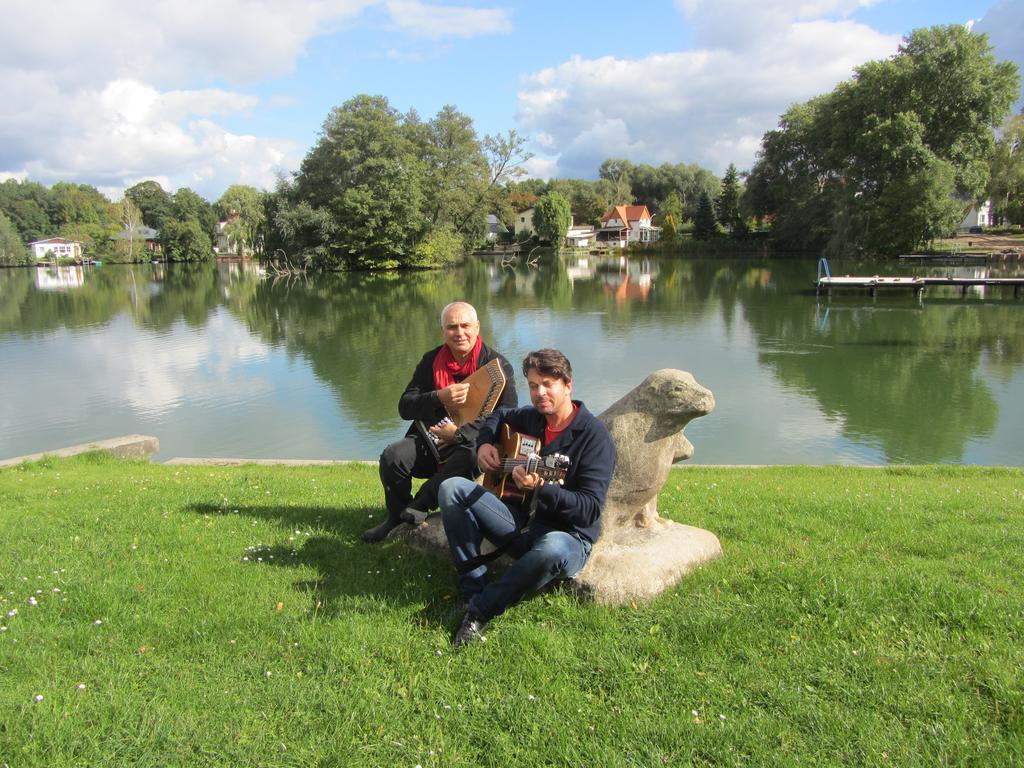 Leutloff'S Am See Zeuthen Bagian luar foto